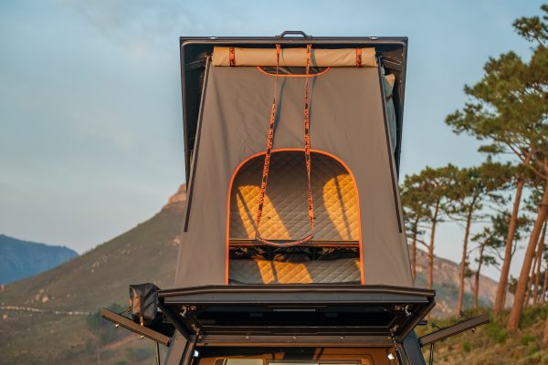 Alu-Cab Gen 3-R Roof Top Tent