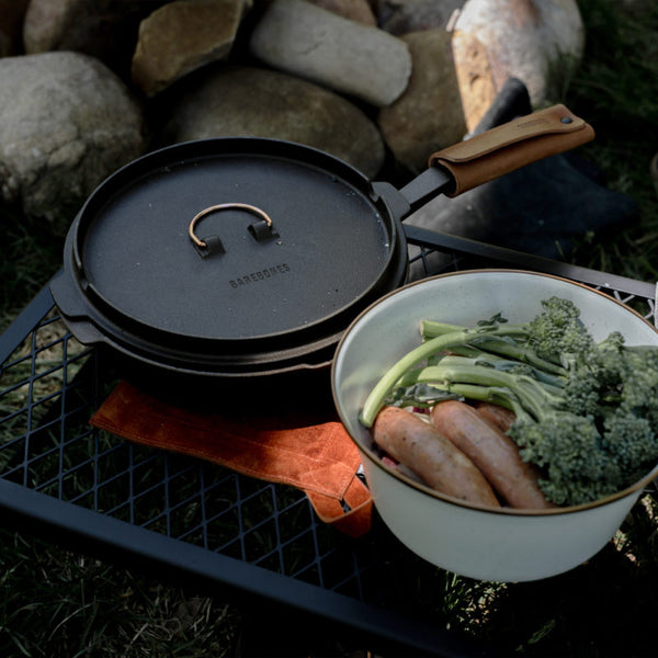 Barebones 10" All in One Cast Iron Skillet