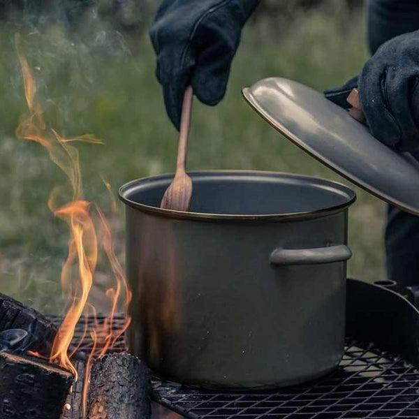 Barebones Enamel Stock Pot