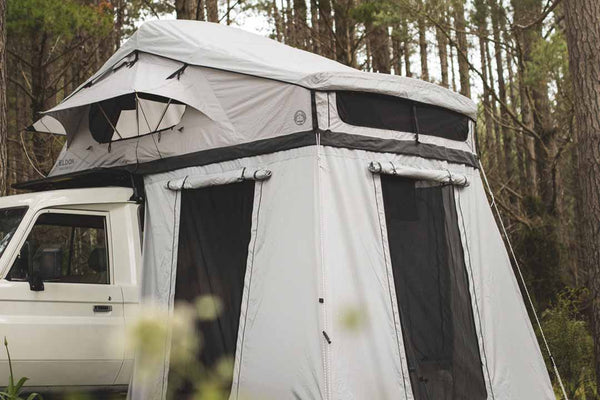 Feldon Crow's Nest Family Roof Top Tent Bundle - Coal Black - $3499